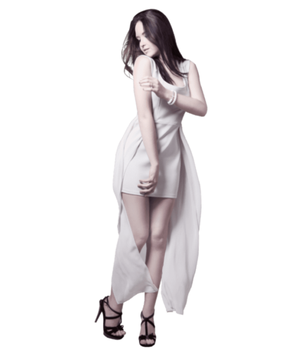 Minivestido blanco con sobrefalda larga de gasa